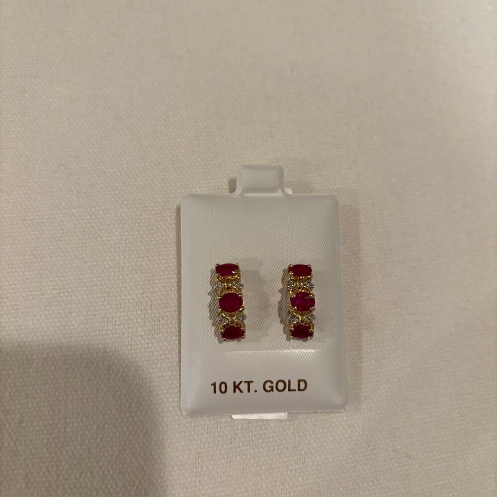 10K Gold Ruby Earrings